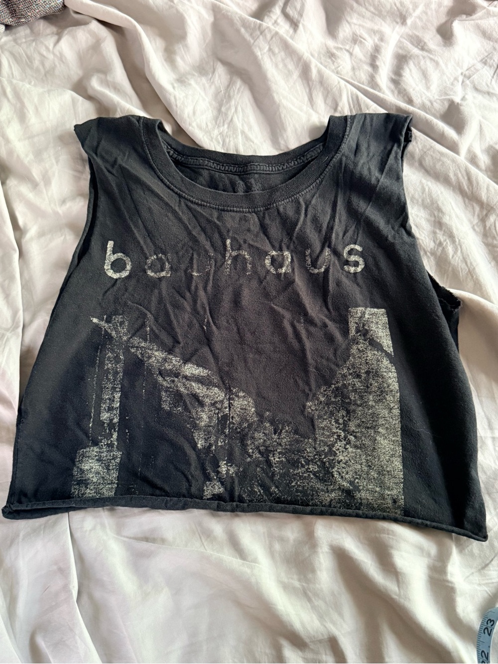 Bauhaus Distressed Crop Top Sz L